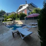 Apartament Aksu , Tam Donanimli Havuzlu Tesisimiz Muhafazakar Ailelere Yoenelliktir