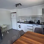 Apartament Aksu , Tam Donanimli Havuzlu Tesisimiz Muhafazakar Ailelere Yoenelliktir *