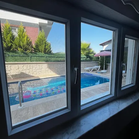Appartement Aksu , Tam Donanimli Havuzlu Tesisimiz Muhafazakar Ailelere Yoenelliktir