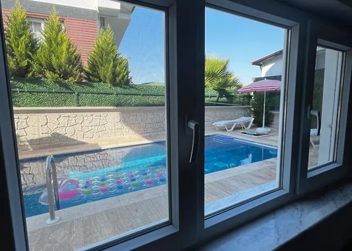 Apartament Aksu , Tam Donanimli Havuzlu Tesisimiz Muhafazakar Ailelere Yoenelliktir