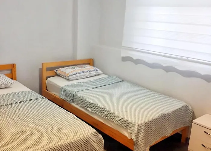 Apartament Aksu , Tam Donanimli Havuzlu Tesisimiz Muhafazakar Ailelere Yoenelliktir