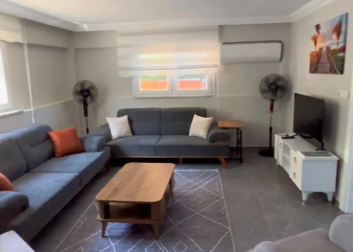 Aksu , Tam Donanimli Havuzlu Tesisimiz Muhafazakar Ailelere Yoenelliktir Doger Koyu